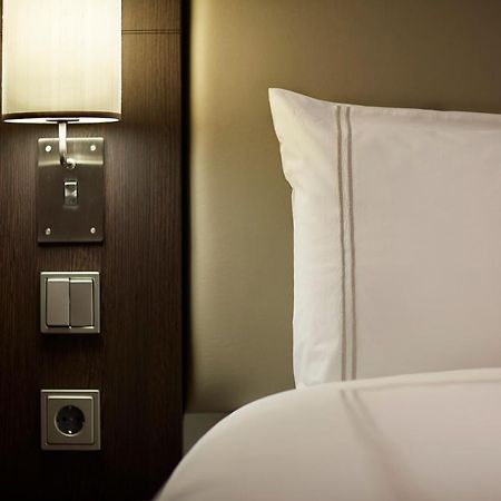 Premier Inn Stuttgart Airport Лайнфельден-Эхтердинген Экстерьер фото