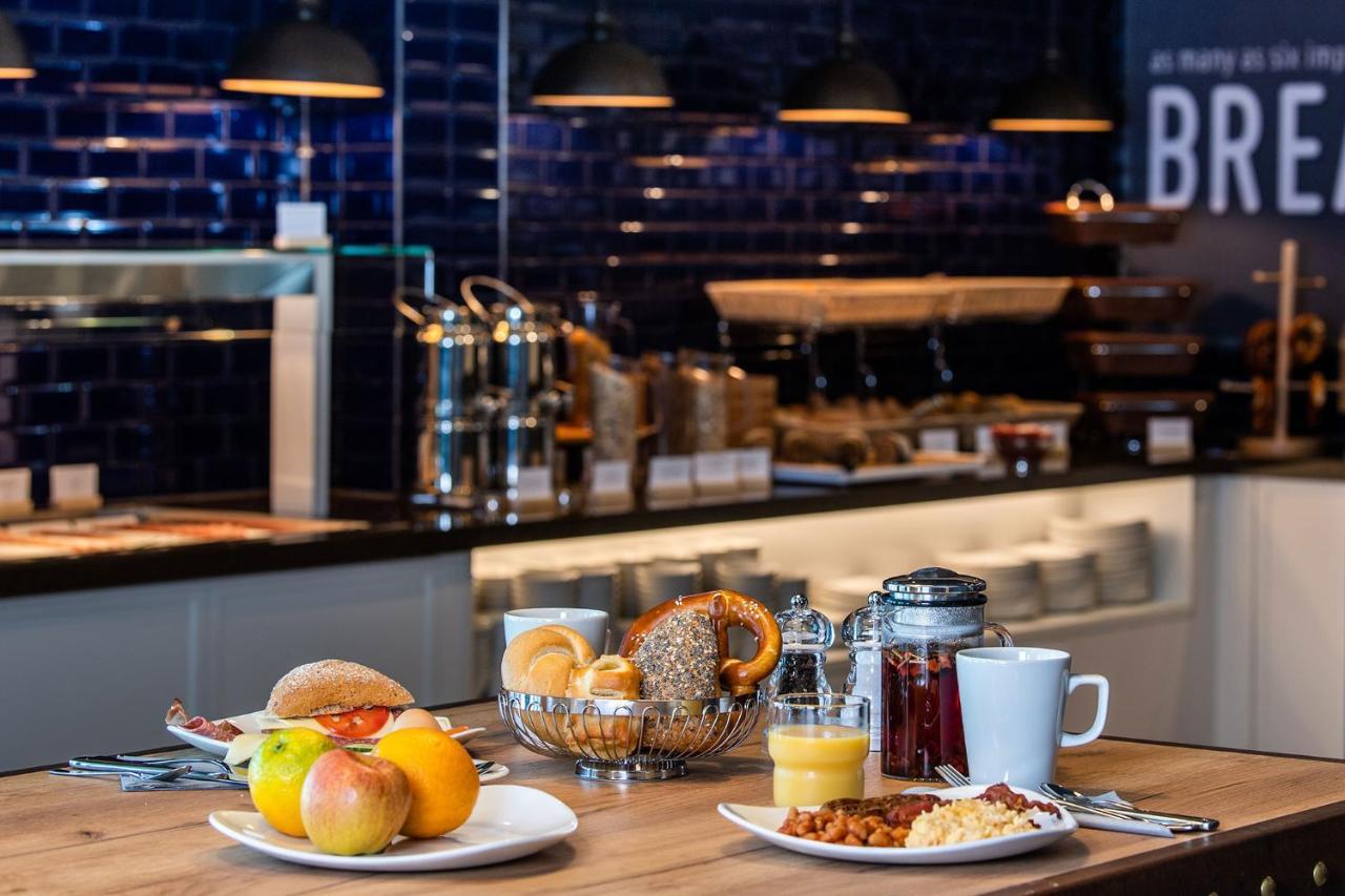 Premier Inn Stuttgart Airport Лайнфельден-Эхтердинген Экстерьер фото